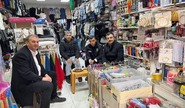 Diyarbakır Dicle Kaymakamı Atış, esnaf ve vatandaşlarla buluştu