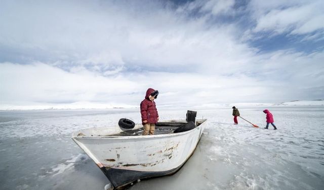 FOTONO21’den Nazik Gölü’nde kış temalı belgesel fotoğraf gezisi