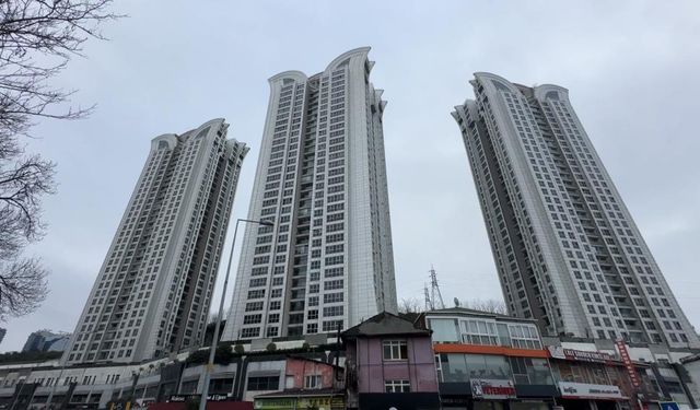 Feci olay: 12 yaşındaki çocuk 30’uncu kattan düştü