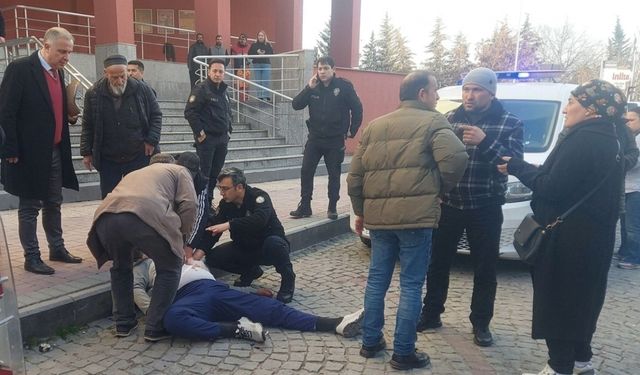 Adliye önünde kanlı hesaplaşma! Genç kadından bıçaklı saldırı; 1 ölü