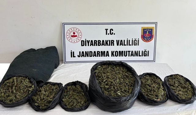 Diyarbakır’da kilolarca uyuşturucu madde ele geçirildi
