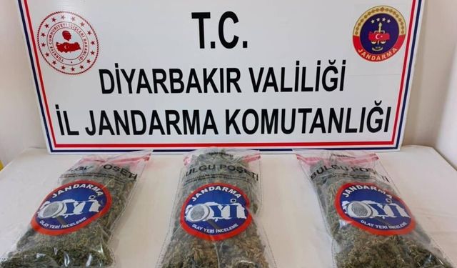 Diyarbakır’da kilolarca esrar ele geçirildi