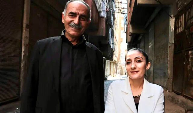 Diyarbakır Sur’da Muhtarlık geleneği sürüyor; Görev babadan evlatlara emanet