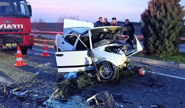 Manisa'da korkunç kaza: 2 ölü, 4’ü kritik çok sayıda yaralı!