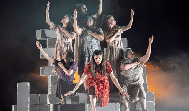 Diyarbakır’da “Jîn” oyunu kadınlarla buluştu