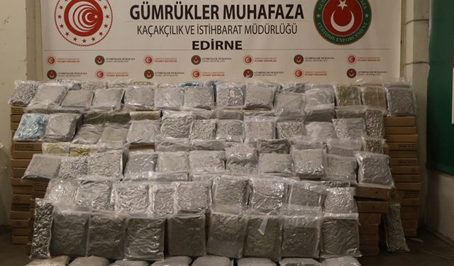 Gümrük Kapılarında 484 kilogram uyuşturucu ele geçirdi
