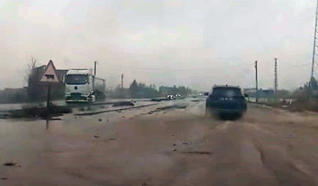 Diyarbakır Üçyol Kavşağında Yol Kapandı: Sürücülere Uyarı