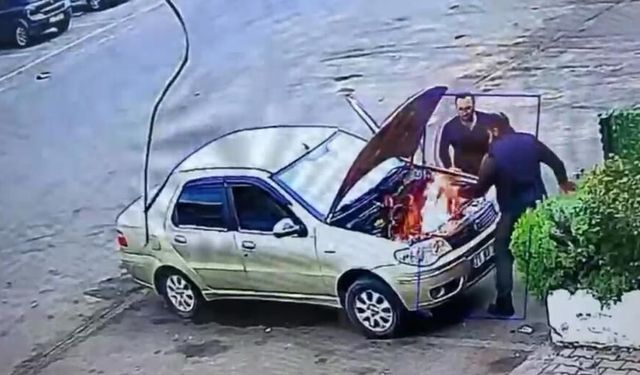 Diyarbakır’da alev alan otomobile ilginç müdahale: Üfleyerek söndürmeye çalıştı