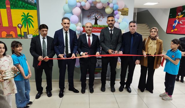 Diyarbakır’da 230 köy okuluna kitap desteği!