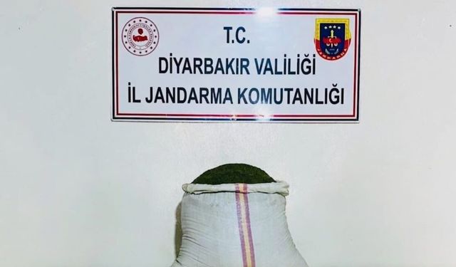 Diyarbakır’da kilolarca esrar ele geçirildi