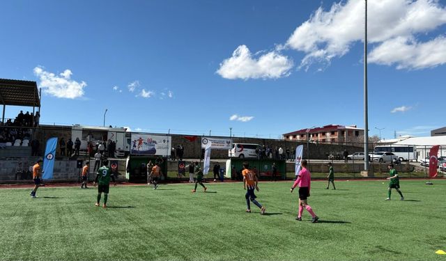 Polis Haftası’nda anlamlı final: Bingöl’de turnuva nefes kesti