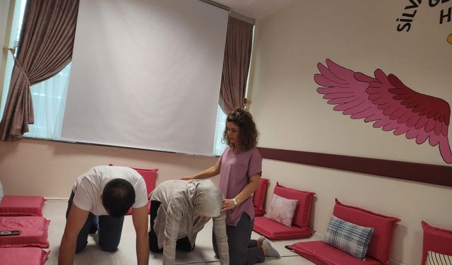Diyarbakır’da gebe okulları anne adaylarına yol gösteriyor