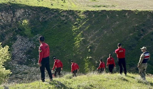 Diyarbakır’da 14 yıllık cinayeti aydınlatan JASAT, Gülistan Doku için sahada