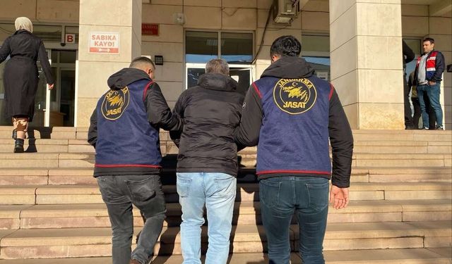 Diyarbakır’da aranan 157 şüpheli yakalandı
