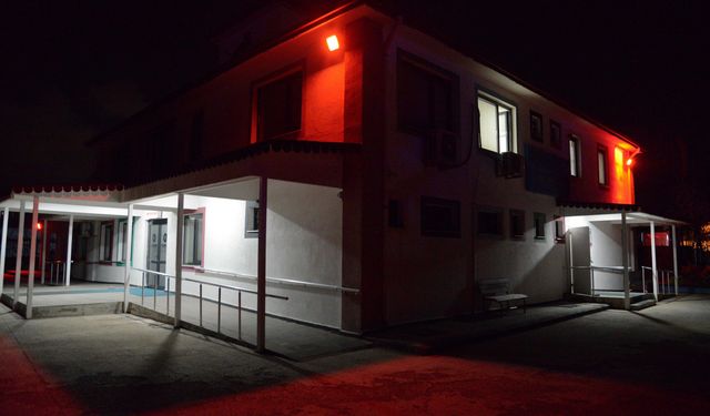 Diyarbakır kırmızıya büründü