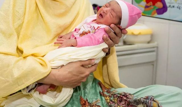 Yeni doğanlarda maymun çiçeği vakası