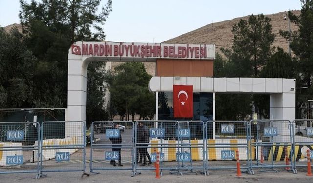 Mardin Büyükşehir Belediyesi’nde kayyum süresi uzatıldı