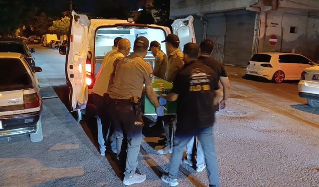 70 yaşındaki adam evinde silahla öldürüldü
