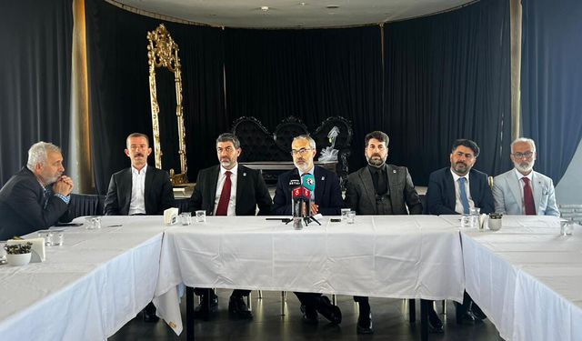 Huzur Partisi Lideri Emanetoğlu Diyarbakır’dan seslendi; “Terörden arındırılmış bir Türkiye istiyoruz”