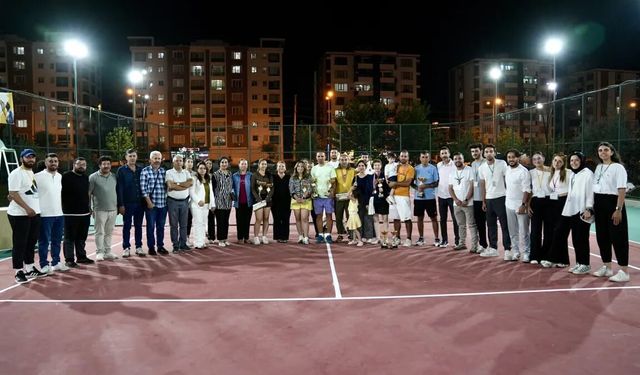 Diyarbakır’da 3. Rezan Cup finali nefes kesti