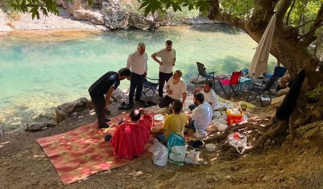 Çermik Belediye Başkanı turistlerle buluştu