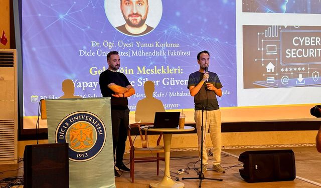 Dicle Üniversitesi'nde geleceğin meslekleri masaya yatırıldı