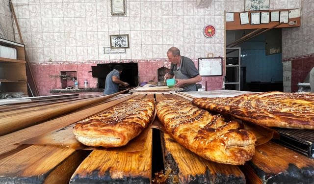 Diyarbakır'ın 4 bin yıllık fırınında unutulan lezzet yeniden hayat buldu