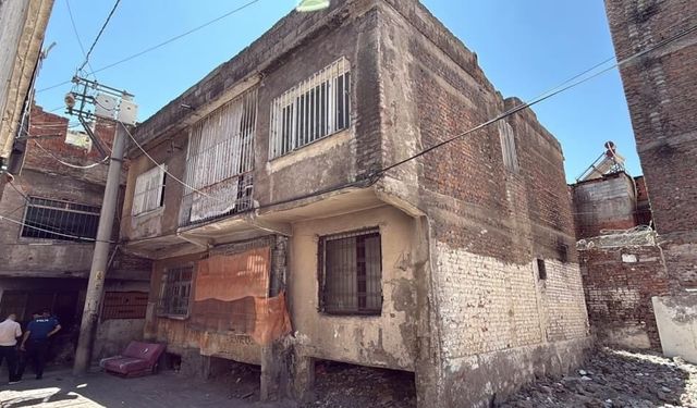 Diyarbakır’da bir eve silahlı saldırı