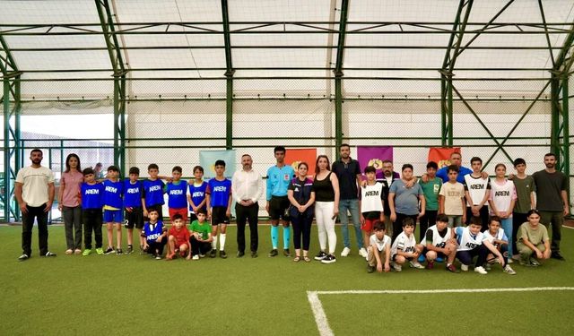 Diyarbakır Bağlar'da rehabilitasyon merkezleri futbol turnuvasında buluştu