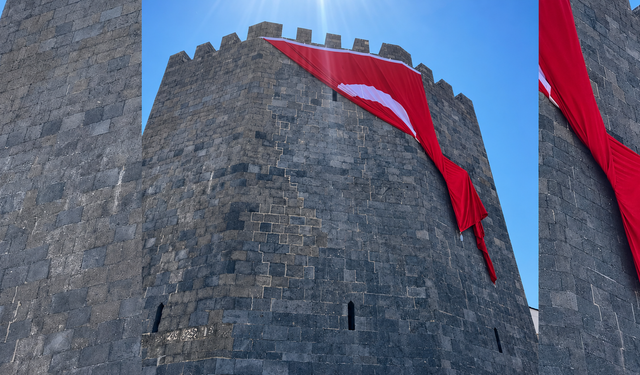 Diyarbakır'ın tarihi Surlarındaki bayrağın hali tepki çekti