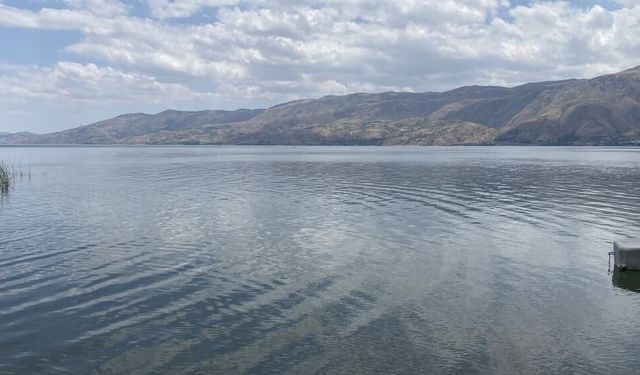 Hazar Gölü’nde tekne faciası