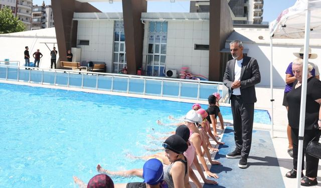 Diyarbakır’da ücretsiz yüzme kurslarına rekor ilgi