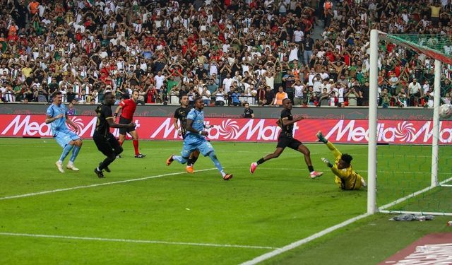 Amedspor'dan müthiş geri dönüş