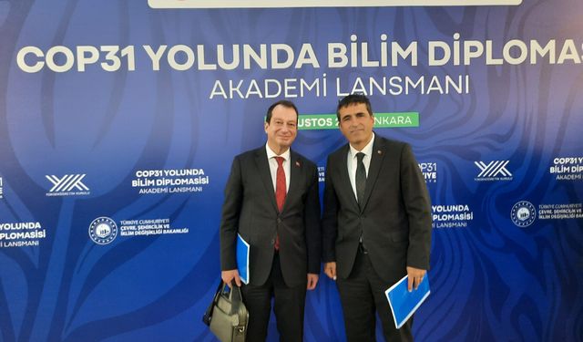 Rektör Eronat, tarihi konferansın lansıman toplantısında