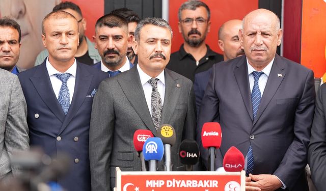 MHP Diyarbakır il Başkanlığı’nda devir teslim töreni gerçekleşti