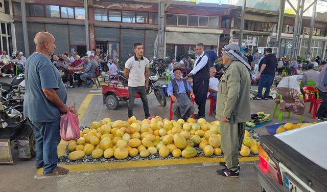 Diyarbakır Çermik kavunu tezgahlarda
