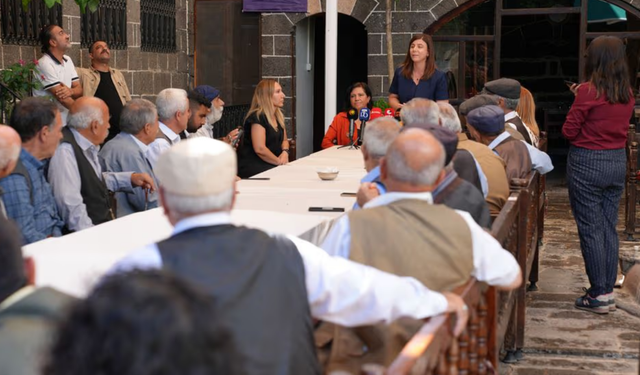 Diyarbakır Dengbêj Evi’nde önemli buluşma
