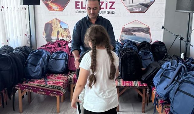 Yetim ve öksüz öğrencilere kırtasiye yardımı