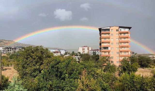 Diyarbakır’da görsel şölen: Gökkuşağı büyüledi