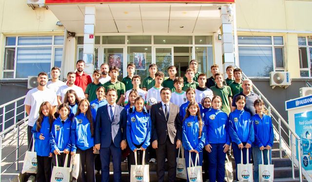 Diyarbakır Çınar’da genç sporculara destek