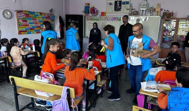 Diyarbakır’da öğrencilere sağlıklı beslenme eğitimi