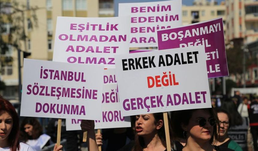 Eşini öldürüp aracının bagajına koydu