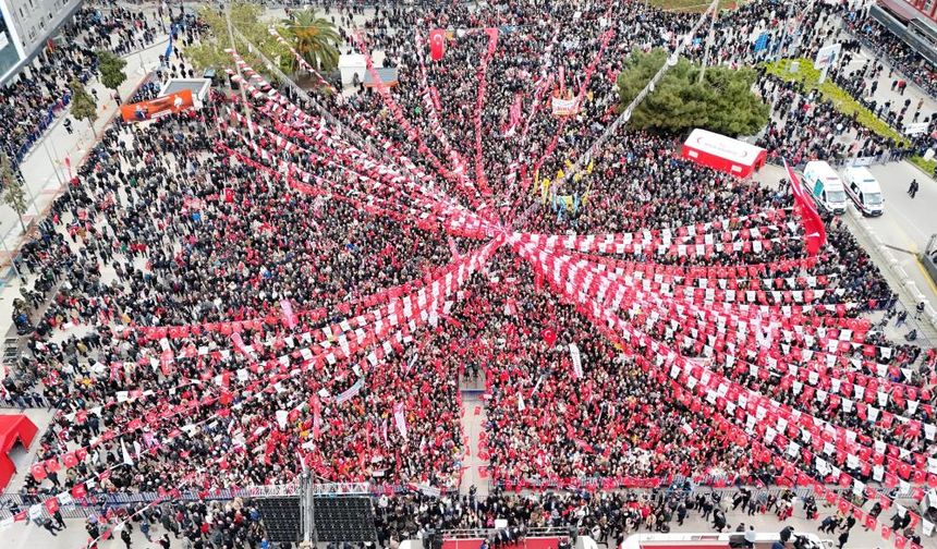 CHP’nin 'Millet İradesine Sahip Çıkıyor' mitingleri başladı