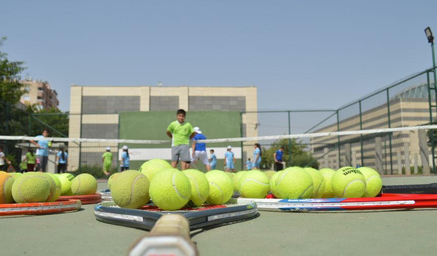 Diyarbakır’da ücretsiz tenis eğitimleri başlıyor