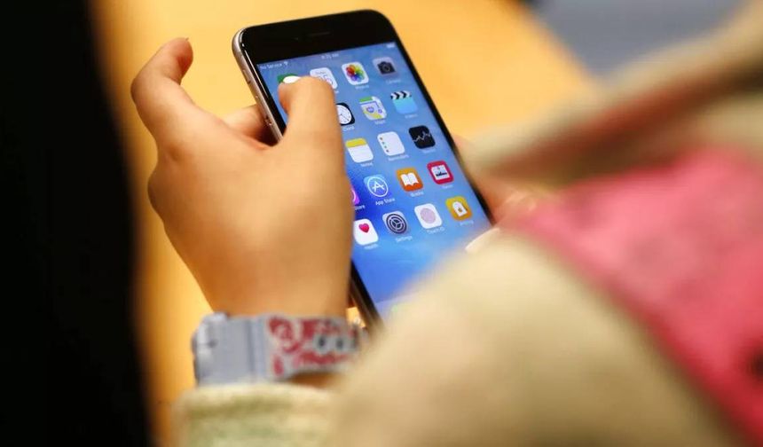 Çocuklara sosyal medya yasağı mı geliyor?