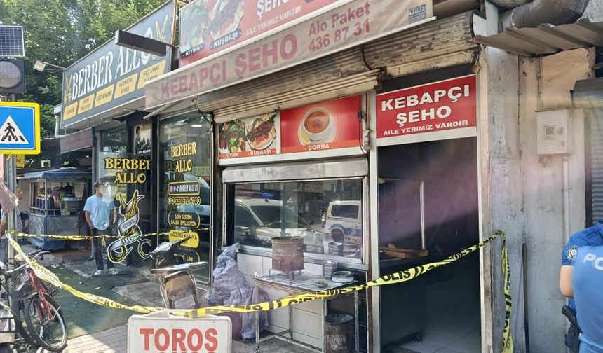 Evlat vahşeti: Annesini öldürdü