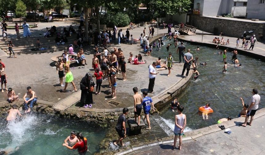 Diyarbakır'da sıcaklık 43 dereceye çıkıyor
