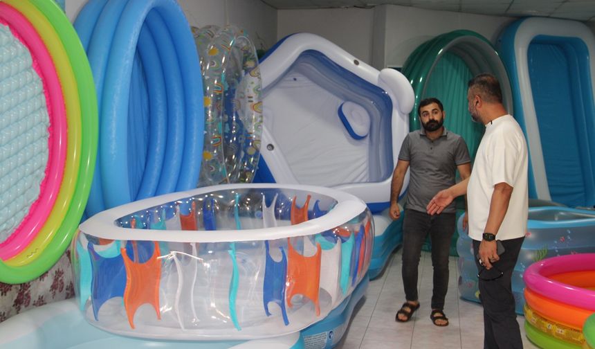 Batman'da şişme havuz sezonu açıldı