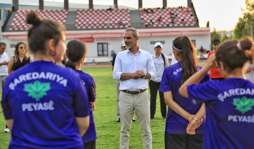 Diyarbakır Kayapınar Belediyesi’nden gençlere destek