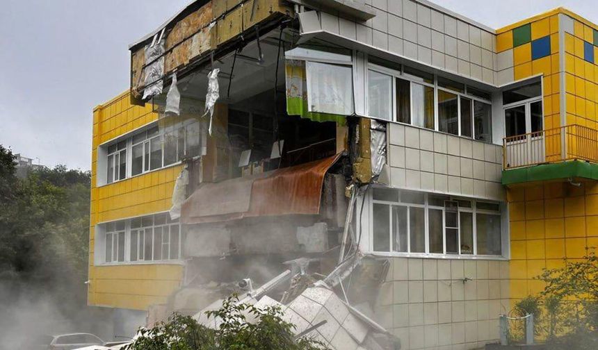 Pasifik'te 8,7'lik deprem: Kamçatka ve Japonya'da tsunami oluştu